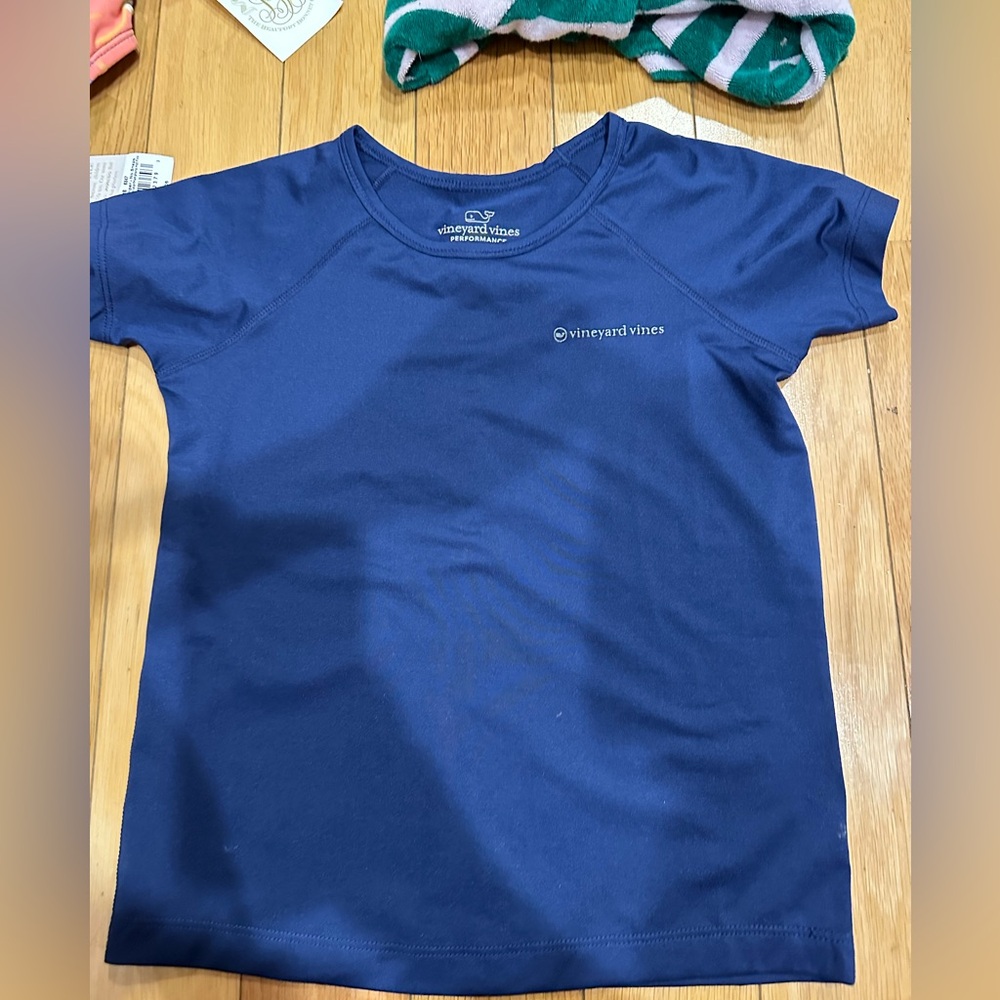 Vineyard Vines sz6 NWOT